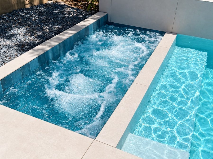 Jacuzzi revestido en Bali Verde Azulado